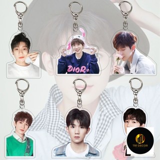 Móc Khóa Acrylic Hình Nhóm Nhạc Tfboys