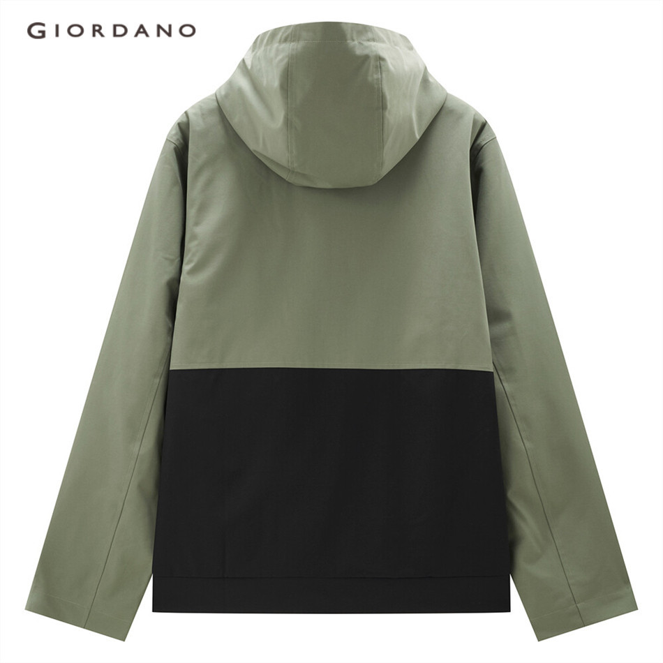 Áo khoác GIORDANO 01073671 có mũ trùm đầu lót lông cừu màu tương phản thời trang dành cho nam