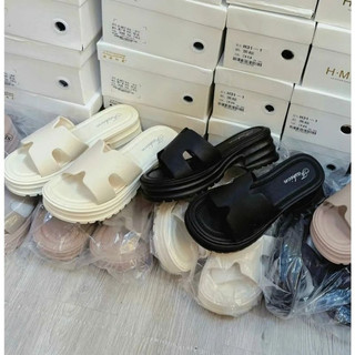 Dép quai ngang chữ H, đế dày răng cưa chống trượt