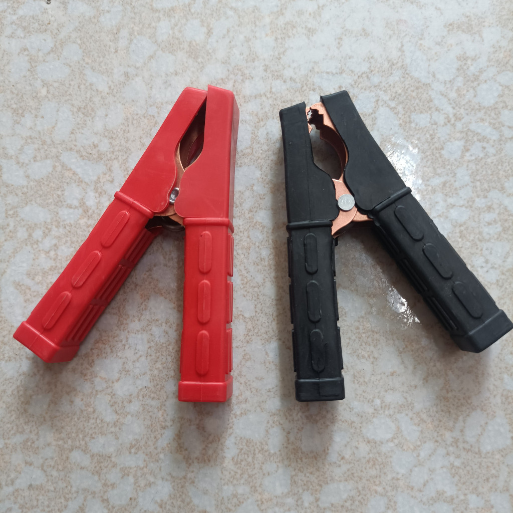 Đầu kẹp acquy, kẹp cá sấu kẹp bình ắc quy 200A