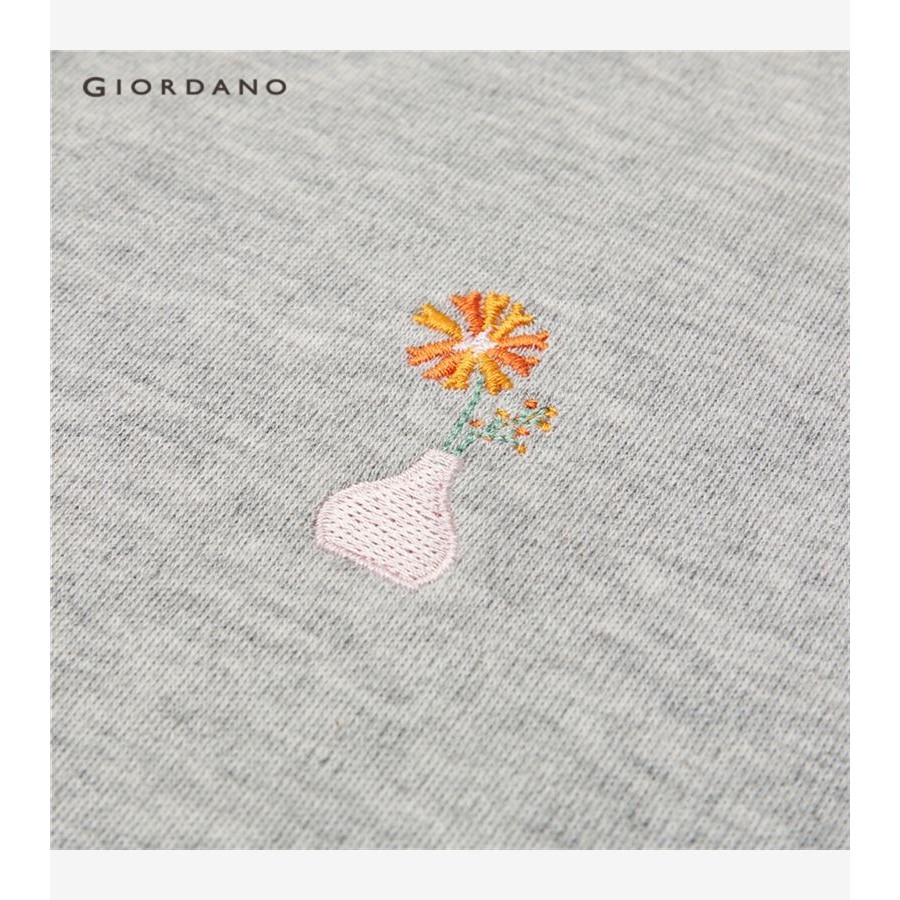 Áo thun polo GIORDANO 05313781 cotton tay dài thêu chữ thời trang dành cho nữ