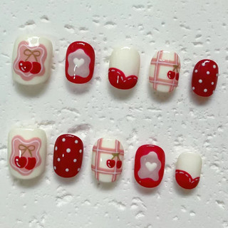 Nailbox thiết kế móng ngắn vẽ cherry hàn quôc