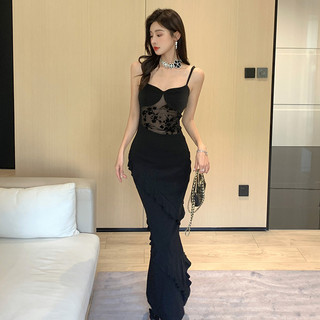 Thiết kế lưới hoa hồng đen dành cho nữ C & M Váy yếm gợi cảm