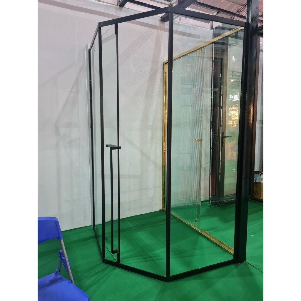 Cabin  tắm kính cửa trượt 135 đ ộ (có giảm chấn)