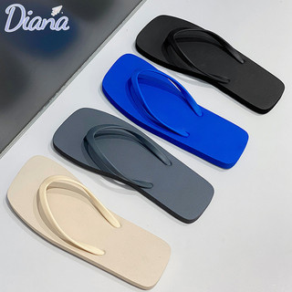 Dép xỏ ngón dành cho nam và nữ. Dép đi biển mềm mại và chống trượt.Thời trang