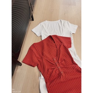 Đầm Body Gân Cổ U Nút Ngực