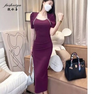 Fushuiyu Mùa Hè 2024 Mới Thời Trang Pháp Sang Trọng Ngọc Trai Nhỏ Thiết Kế Cổ Vuông Gấp Ôm Chia Đầm