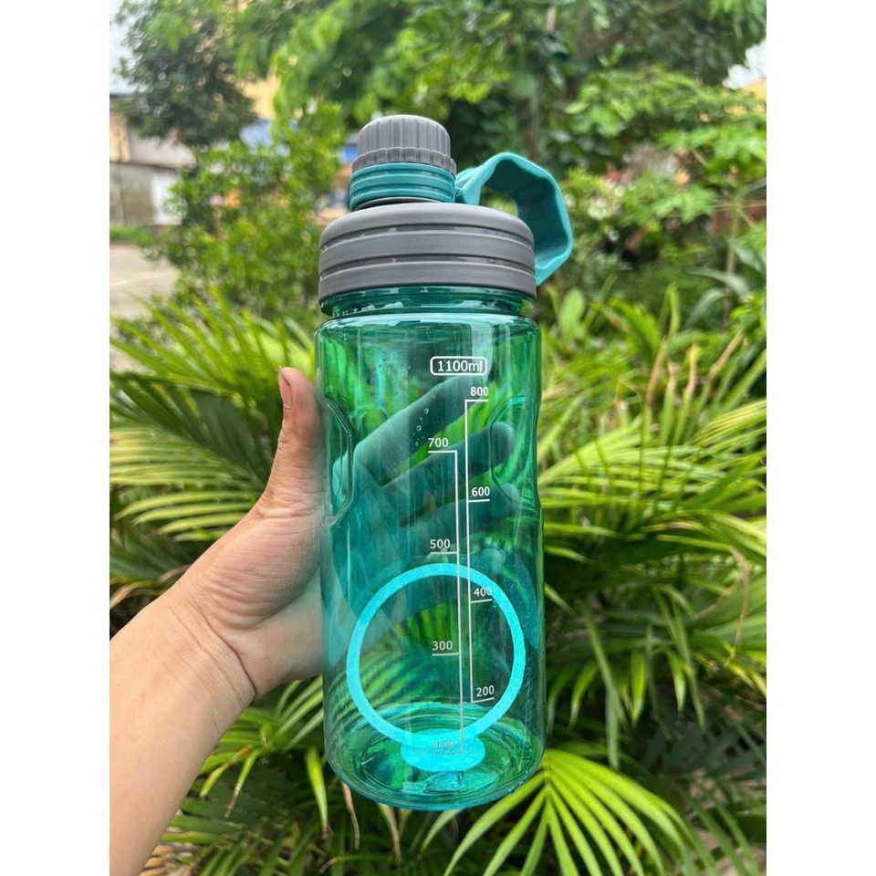 BÌNH ĐỰNG NƯỚC NHỰA THỂ THAO 1100ML CÓ VẠCH CHIA. BÌNH NƯỚC SƯƠNG RỒNG THUỶ TINH VỎ NHỰA 400ML