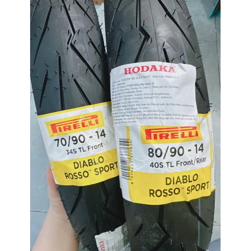 Vỏ lốp xe Pirelli Diablo Rosso Sport không ruột xe tay ra