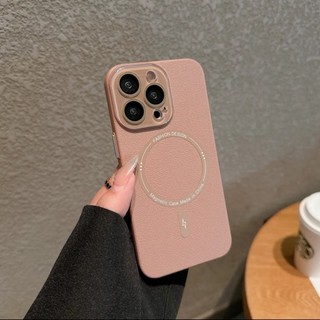 Vỏ cứng Crystal Skin Pattern đi kèm với màng ống kính, nút kim loại độc lập và tương thích với iPhone 12 13 pro max