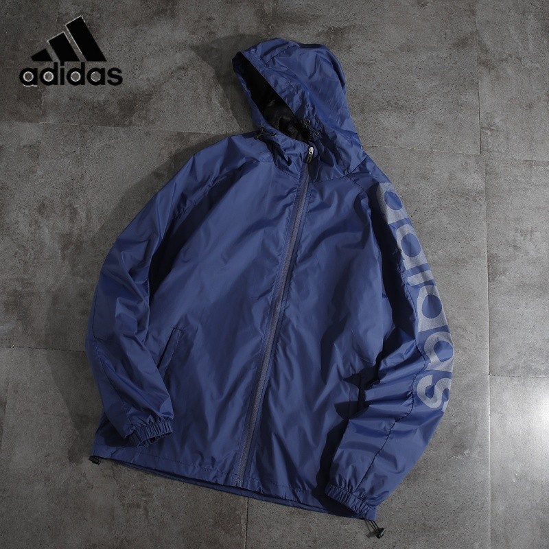 [Sẵn sàng] Áo khoác nam Adidas chính hãng 100% Áo khoác thể thao rộng rãi có dây kéo in hình cỡ lớn Áo gió nam có mũ trùm đầu chống gió