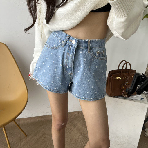 ✨ Quần short Denim chữ A chấm bi tình yêu cạp cao Quần nóng bỏng