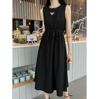 ❤️❤️[Sẵn SÀNG & HÀNG CÓ SẴN]❤️❤️Đầm Nữ Mới Cổ Tròn Không Tay Ủi Khoan Trang Trí Eo Dây Đầm 2024