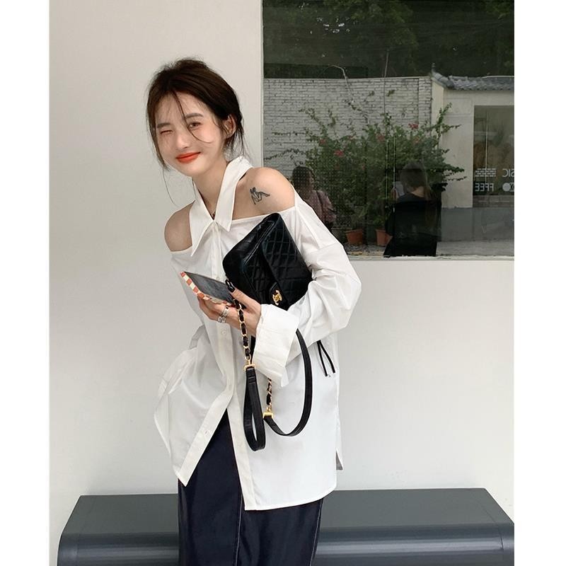 Giá đỡ áo sơ mi nữ lệch vai Áo sơ mi màu trơn rỗng