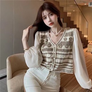 Áo dệt kim cổ chữ V đính hoa voan giả hai mảnh mẫu xuân thu phong cách Hàn Quốc Áo Sơ Mi Hoa màu tương phản Hàn Quốc Áo Cardigan nữ chồn mặc em kim 9 triệu