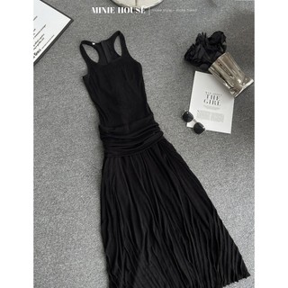 Đầm sát nách xếp ly eo lai viền 3190.
