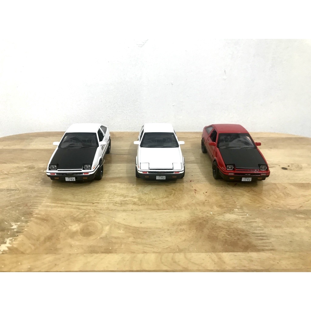 Mô hình xe Toyota AE86 _ Tỷ lệ 1:32