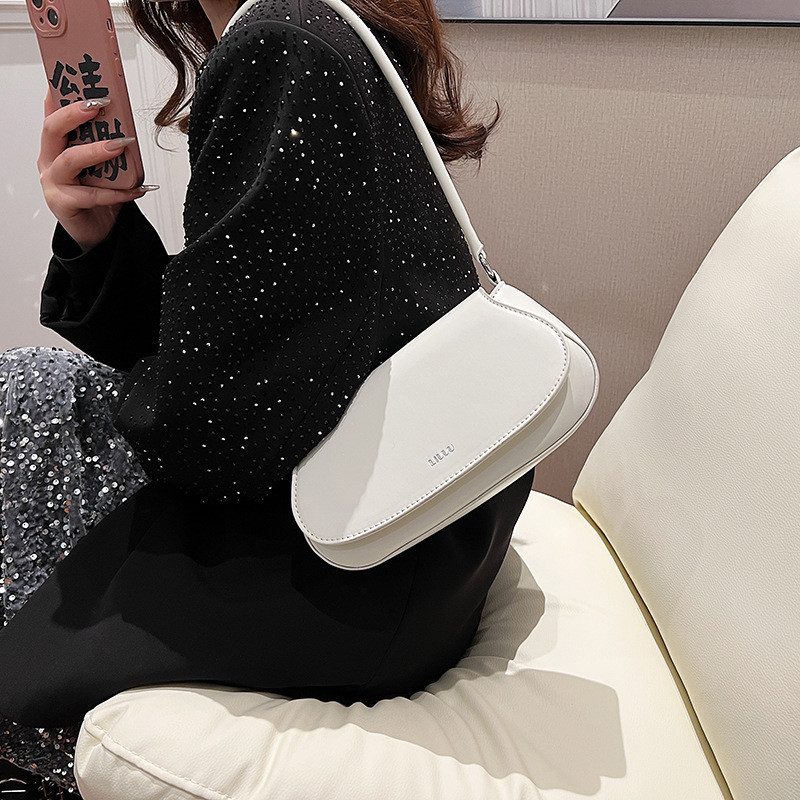 Arctic Hunter Túi đeo vai hình vuông nhỏ đơn giản, túi đeo vai thiết kế cao cấp thích hợp phong cách Hàn Quốc dành cho nữ