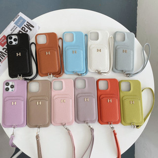 Chất Lượng Cao Họa Tiết Litchi Da Mềm Gói Thẻ Ốp Lưng Điện Thoại IP 13 Pro Max Kim Loại Vàng H Thương Hiệu Logo Dành Cho IPhone 14 15 Pro Max Vỏ Không Khung Có Dây Xích Tay