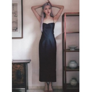  Mùa hè Phong cách mới Retro eo hẹp Slimer Look Sling Halter Dress 6582
