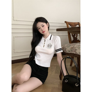 Yuewen Trắng Sọc Băng Lụa Mỏng Tay Ngắn Cổ Áo polo Dệt Kim Áo Thun Nữ Mùa Hè Mới Sang Trọng Mỏng Hơn Nhìn Ngắn Top