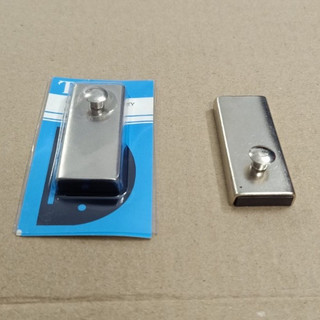 Cử hít nam châm máy may, cữ căn thẳng lề MG1