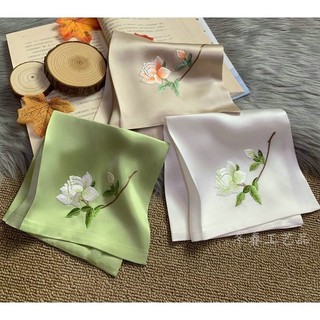 Sản Phẩm Mới Thêu Tay Thêu Khăn Tay Hai Lớp Lụa Thêu Nhỏ Vuông Khăn Dâu Lụa