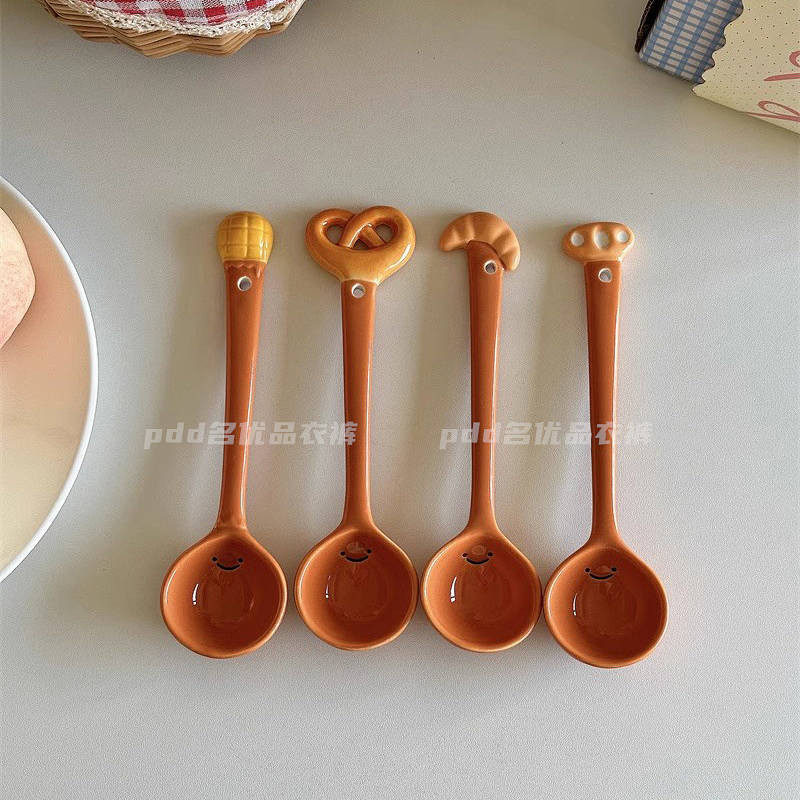Three-Dimensional Bread Element Long Handle Creative Cute Underglaze Porcelain Spoon Soup Spoon Porr