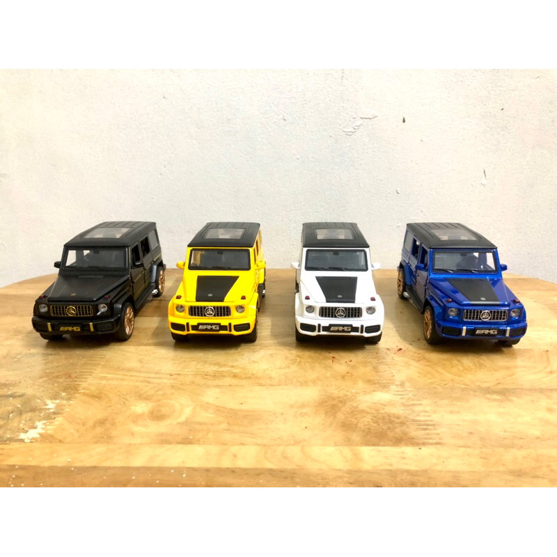 Mô hình xe Mercedes - Benz G63 AMG _ Tỷ lệ 1:32