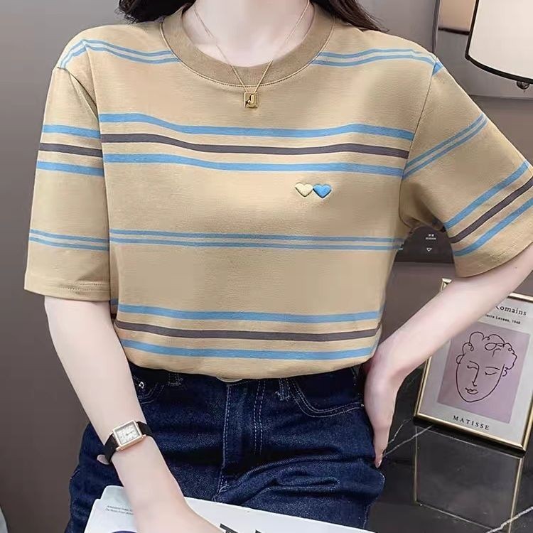 Áo thun ngắn tay sọc nữ 2024 Phong cách mới Phong cách Hồng Kông Retro sang trọng Top Mùa hè Nữ dáng rộng Quần áo giảm tuổi mùa hè