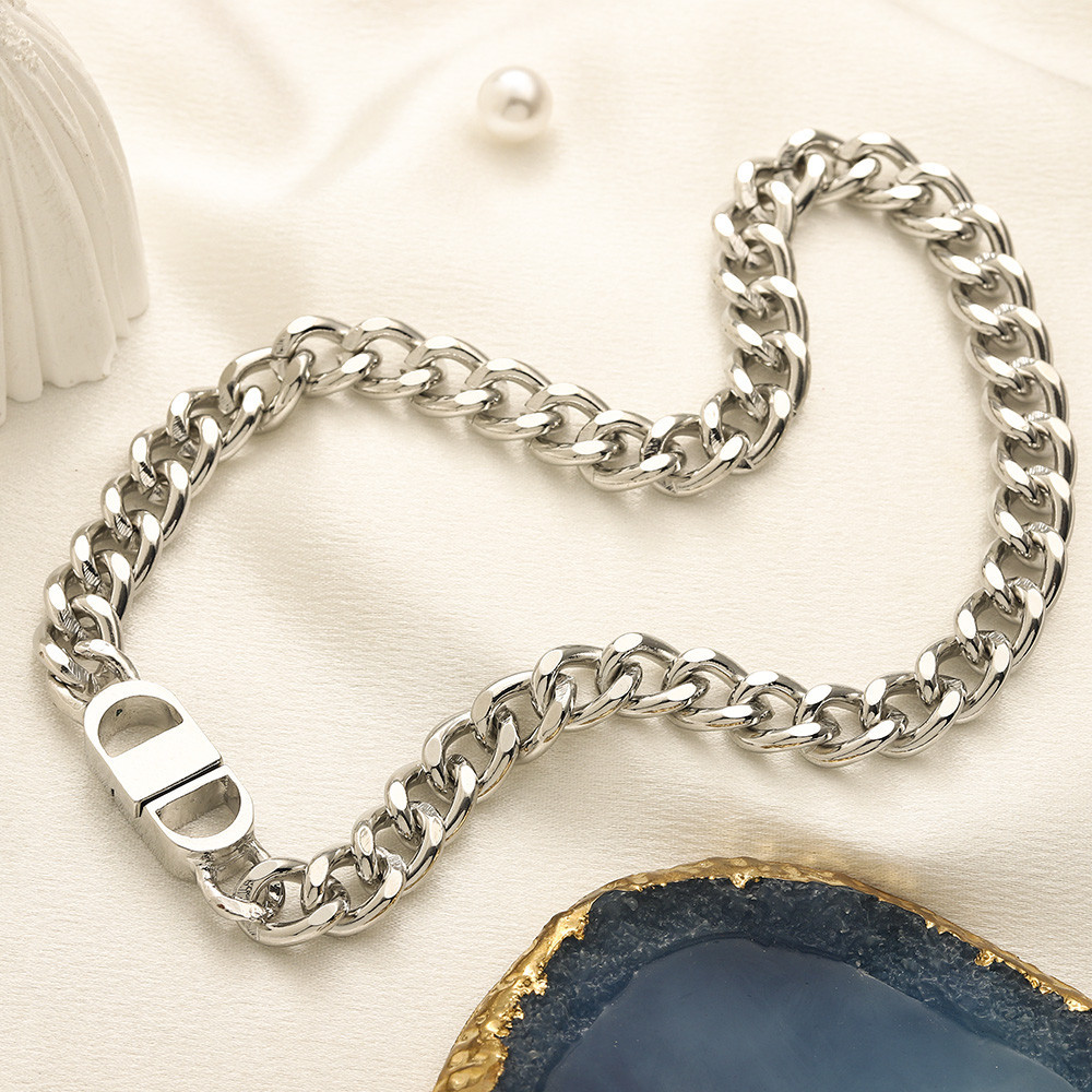 Cổ Dior Vòng cổ Chữ Logo CD Choker Mặt Dây Thép Titan Thanh Lịch Nam Nữ Trang Sức