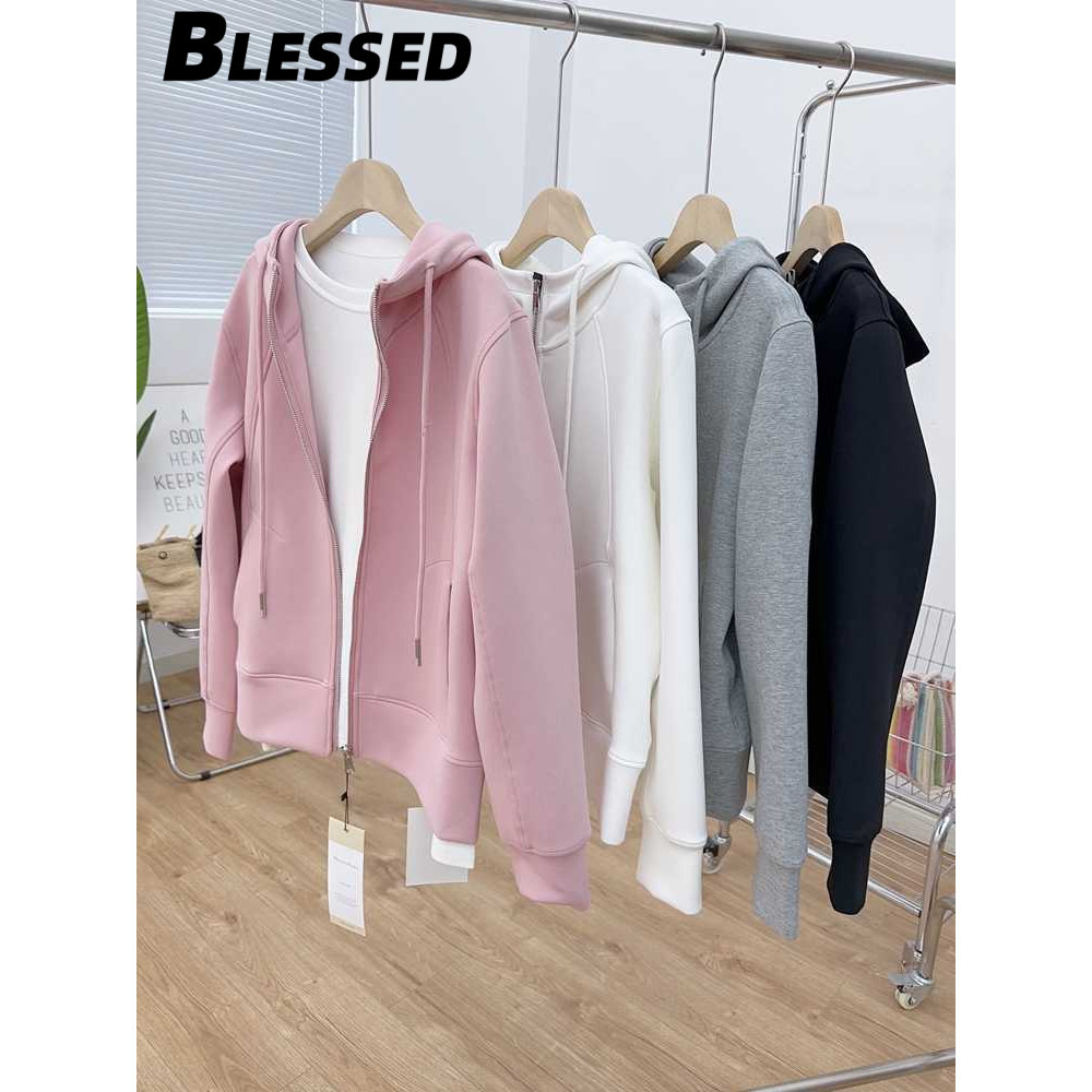 Blessed Áo Khoác hoodie áo khoác nữ zip hoodie comfortable High-quality trendy cozy WWY2410K88 4Z240122