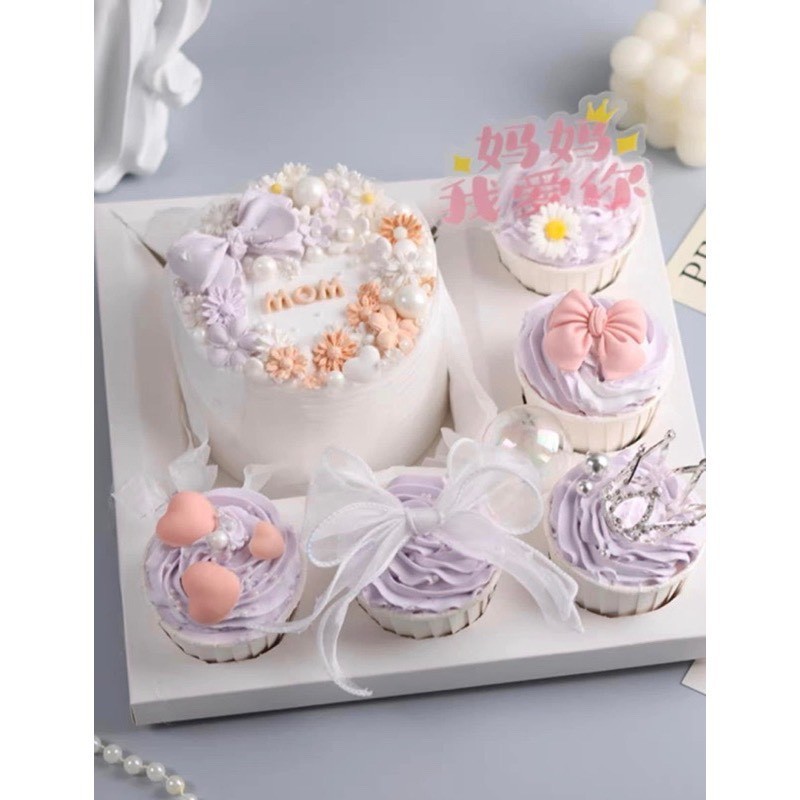 Hộp cupcake đựng 5 cupcake + bánh bento (không quai xách)