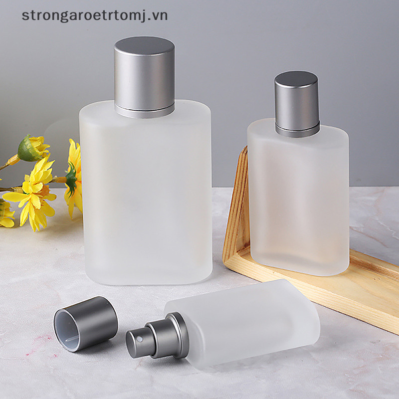 Strongaroetrtomj 25 / 50ml Vít Top Chai Thủy Tinh Chà Nhám Chai Lỏng Chai Rỗng Chai Đựng Trang Điểm Rỗng Xịt Mỹ VN