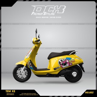 Tem rời gấu dâu lotso xe máy điện vinfast evo 200 |chất liệu pvc 3 lớp,chống nước,bền màu|evo200-002 nhãn dán decal
