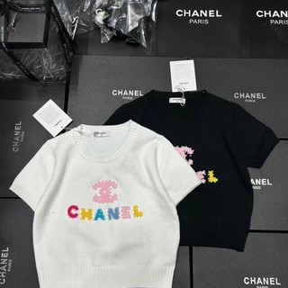 Mùa Xuân Mùa Hè 2024 Phong Cách Mới Thời Trang Sang Trọng Đính Hạt Chữ Đan Nữ Tên Lớn Slim fit Phong Cách Ngắn Hợp Thời Trang Tay Ngắn Cổ Tròn Top