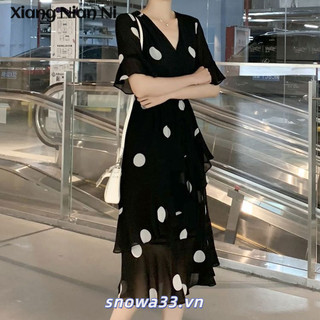 Xiang NIAN NI Váy xù phong cách mùa hè mới dành cho người nổi tiếng giảm tuổi tác phù hợp cho phụ nữ béo có đùi dày. Váy hợp thời trang che bụng và trông thon gọn.