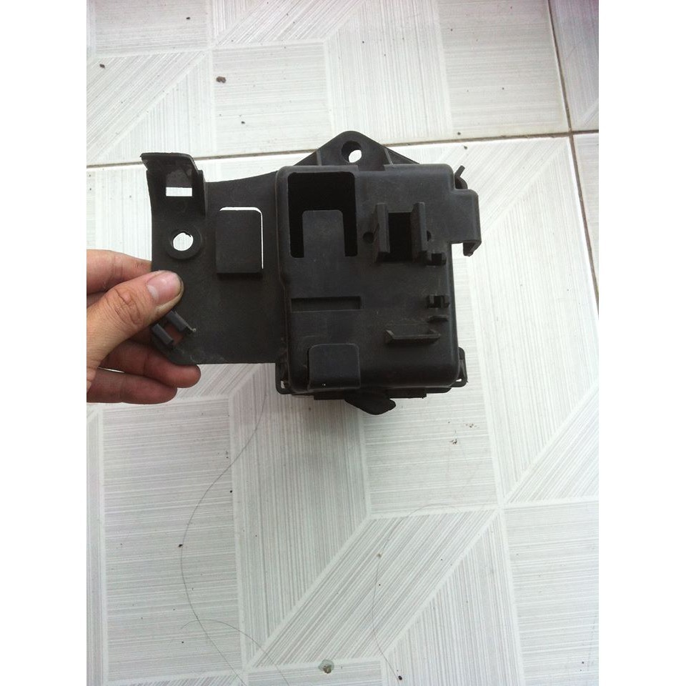 Hộp đựng bình acqui xe cub các đời ( hàng zin )