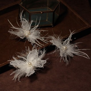 Nơ cài tóc cô dâu hồ điệp lông vũ trắng cao cấp  Phụ kiện cưới Giang