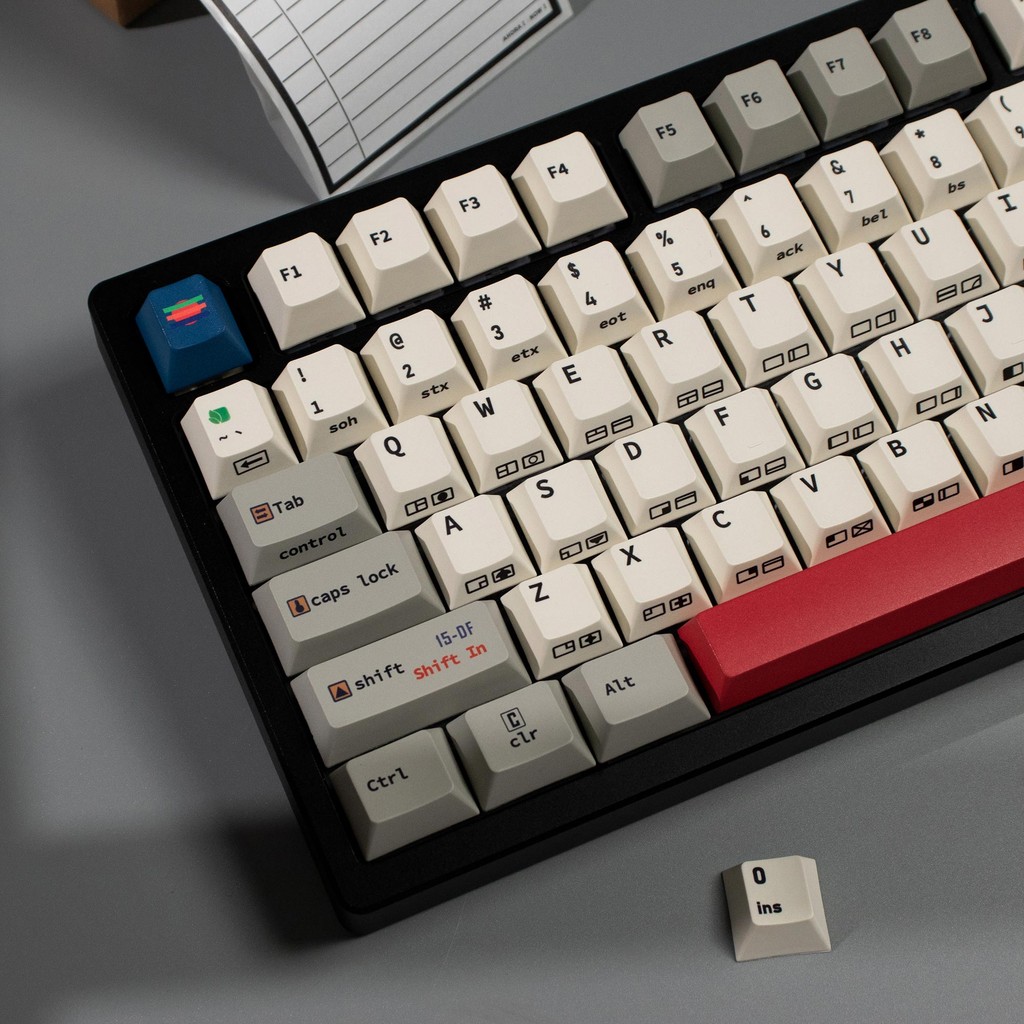 Chiều Cao Keycap C64 R3 Retro Đen Bên Khắc Bàn Phím Cơ Keycap PBT Thăng Hoa Keycap Chiều Cao Keycap