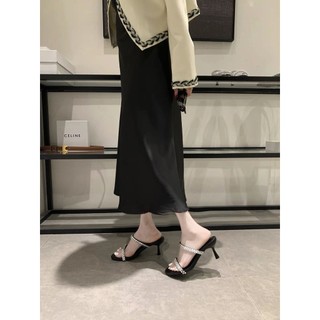 Yuewen Xuân Hè Pháp Đen Kim Cương Giả Giày Cao Gót Nữ Mũi Vuông Dép Dép Ngoài Mặc Gợi Cảm Dây Đeo Đế Bằng Dép