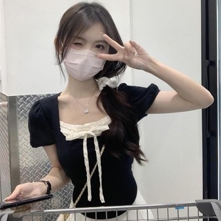 Áo thun ngắn tay cổ vuông mỏng gợi cảm phiên bản Hàn Quốc