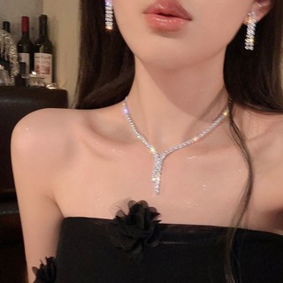 Bộ vòng cổ bông tai kim cương nhấp nháy cao cấp!Nhẹ Sang Trọng Niche Đầm Ăn Tối Xương Đòn Dây Chuyền Cô Dâu Phụ Kiện Cưới Nữ