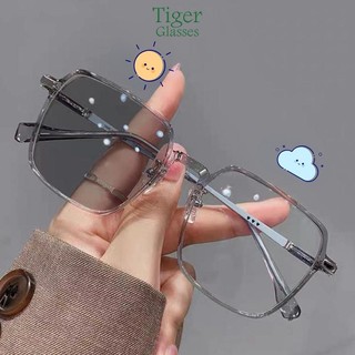 kính đổi màu Kính chống ánh sáng xanh +0.5 +1.0 +1.5 +2.0 +2.5 +3.0 +3.5 +4.0 Kính đọc kính thời trang Photodiscoloration BSLH-077