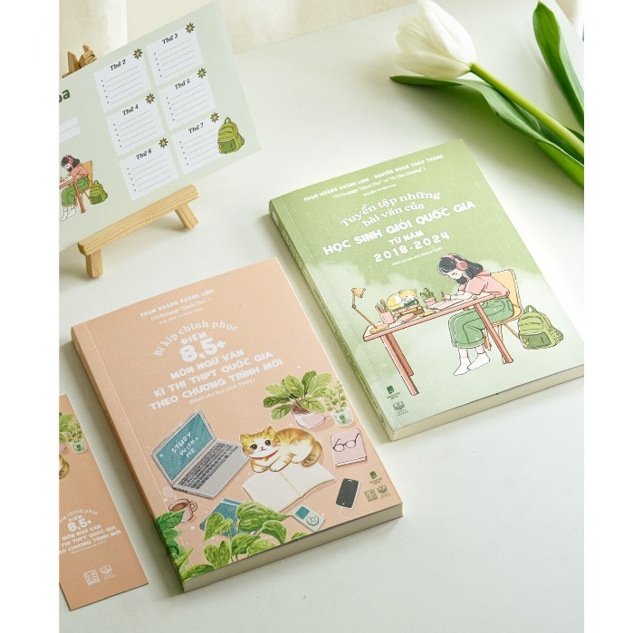 Combo sách hỗ trợ ôn thi môn Ngữ văn (Bí kíp chinh phục điểm 8,5+ môn Ngữ văn + Tuyển tập những bài 