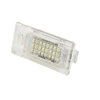 Đèn LED Gắn Cốp Xe Hơi BMW E39 E60 E65 E81 E82