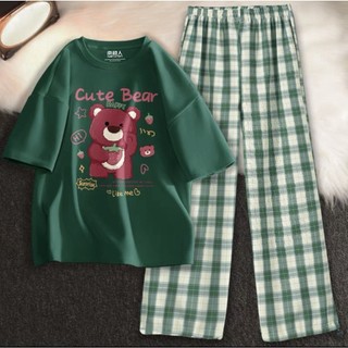 Sét Áo phông Gấu Cute bear+ quần kẻ Karo, Áo thun nam nữ, from rộng mặc thoải mái. DVGIT