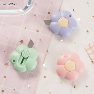 Dao cắt giấy mini hình hoa dễ thương