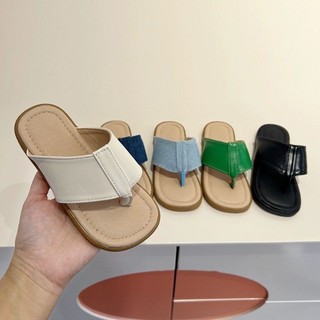 Phiên Bản Hàn Quốc Giày Trẻ Em Phong Cách Mùa Hè Trẻ Em Flip-Flops Mũi Vuông Dép Bé Gái Retro Phù Hợp Với Bãi Biển Pháp Sli
