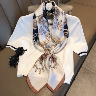 [Phụ kiện lãng mạn] Khăn lụa Khăn quàng cổ nữ Thời trang thời trang Dây chuyền cổ điển Mô phỏng lụa Khăn vuông nhỏ lớn dành cho nữ Khăn quàng cổ trang trí phù hợp